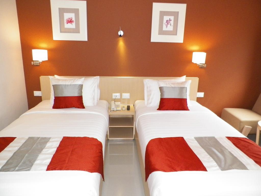 Hotel Tibera Taman Cibeunying باندونج الغرفة الصورة