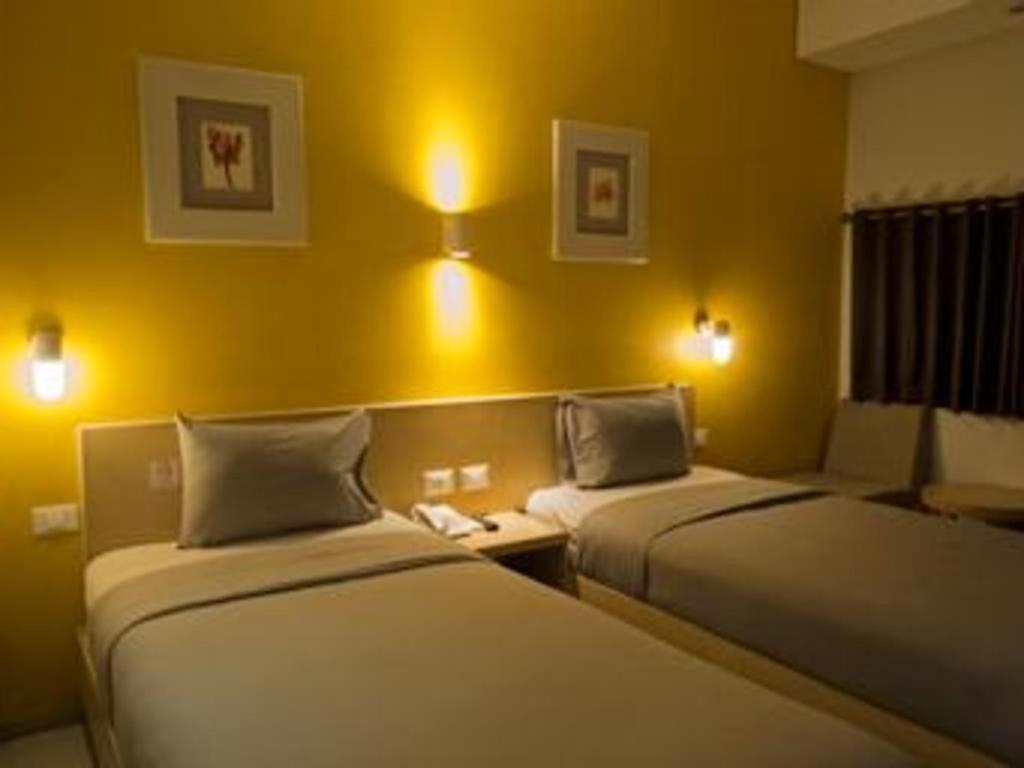 Hotel Tibera Taman Cibeunying باندونج المظهر الخارجي الصورة