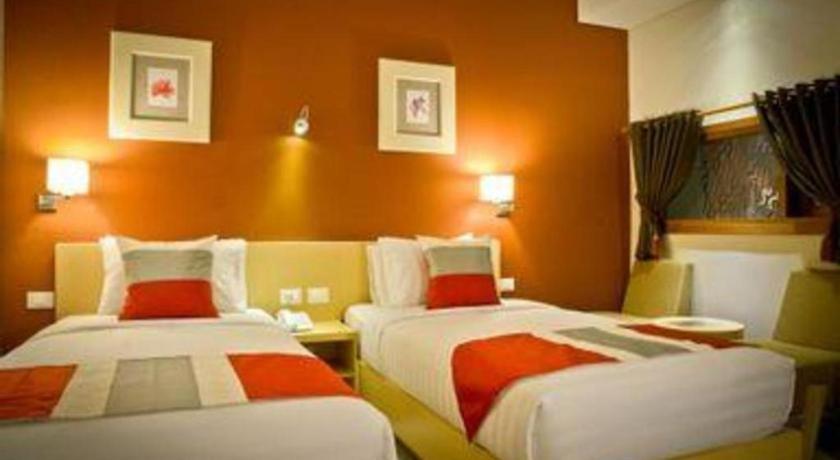 Hotel Tibera Taman Cibeunying باندونج المظهر الخارجي الصورة