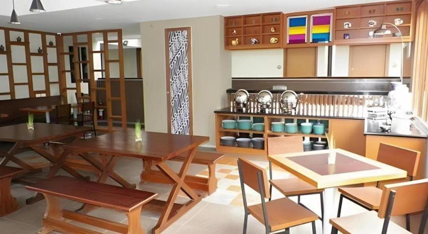 Hotel Tibera Taman Cibeunying باندونج المظهر الخارجي الصورة
